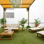 Daire C30 Deluxe Studio With Terrace Into Cathedral Square Málaga