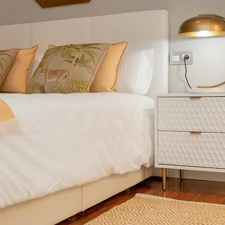 C30 Deluxe Studio With Terrace Into Cathedral Square * Malaga