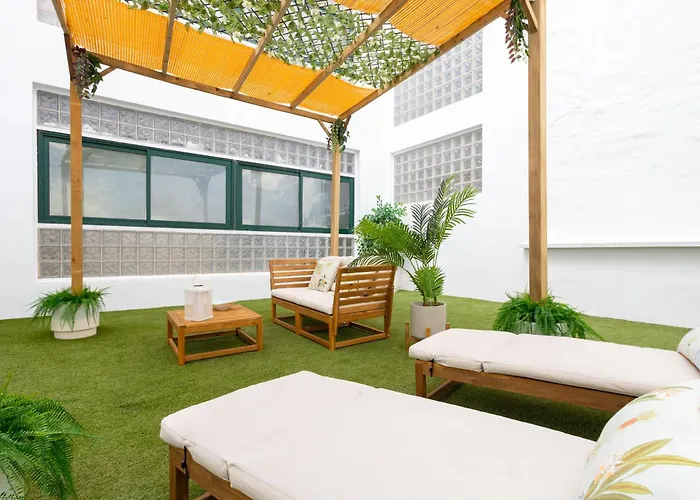 C30 Deluxe Studio With Terrace Into Cathedral Square Διαμέρισμα